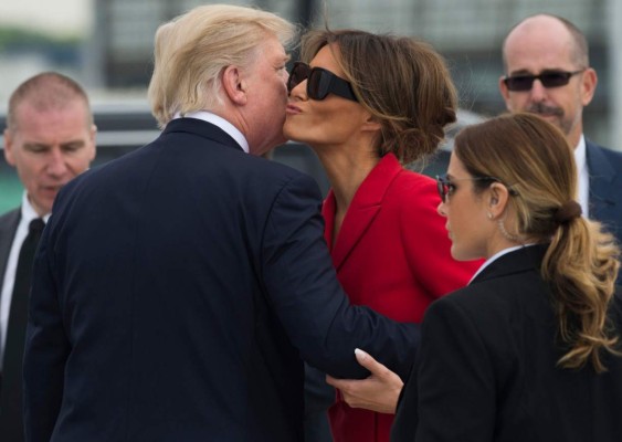 Trump y Melania llegan a París para reunirse con Macron