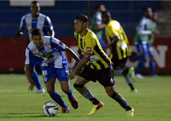 Real España duerme en la cúspide del torneo