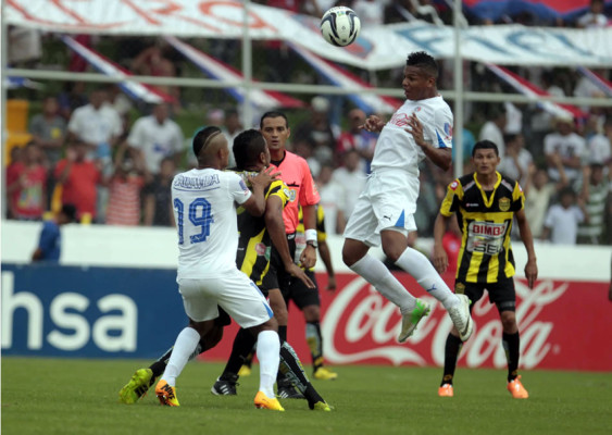Olimpia se lleva el clásico hondureño y es nuevo líder del torneo