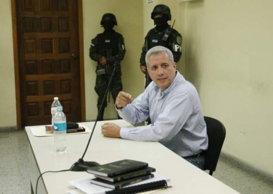 Dos juicios y una condena debe enfrentar Mario Zelaya en enero