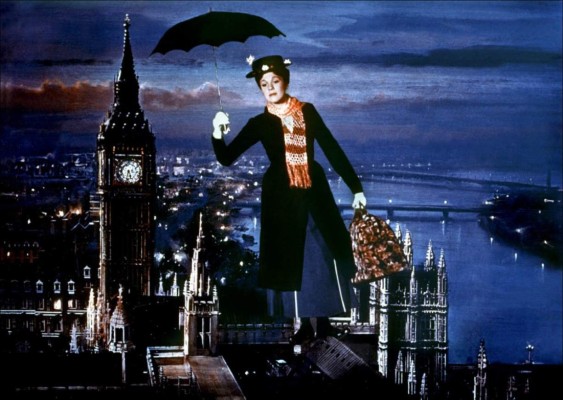 Emily Blunt cerca de convertirse en Mary Poppins