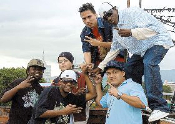 ¿Se desintegran o no?