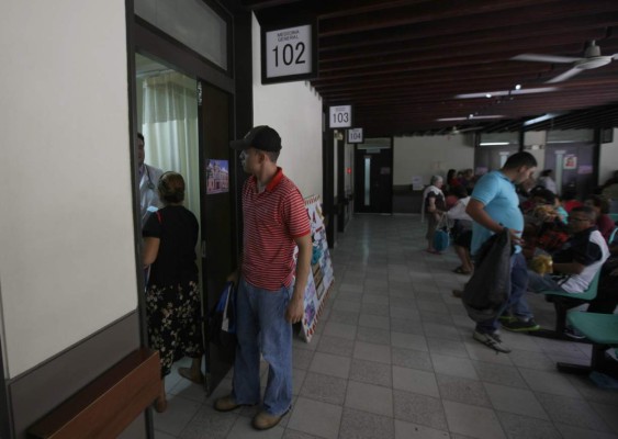 Salud ampliará dispensación de medicamentos