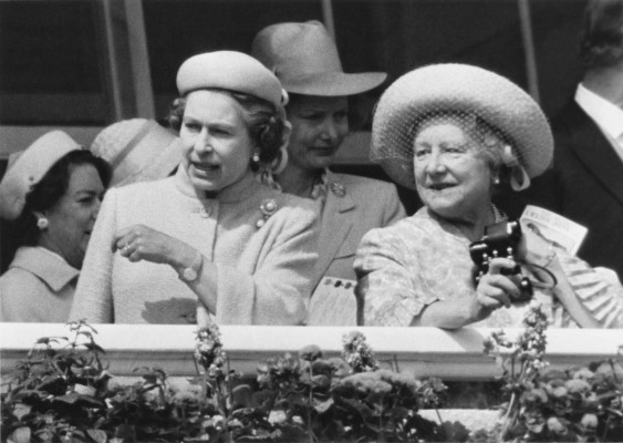 El álbum privado de la reina Isabel II