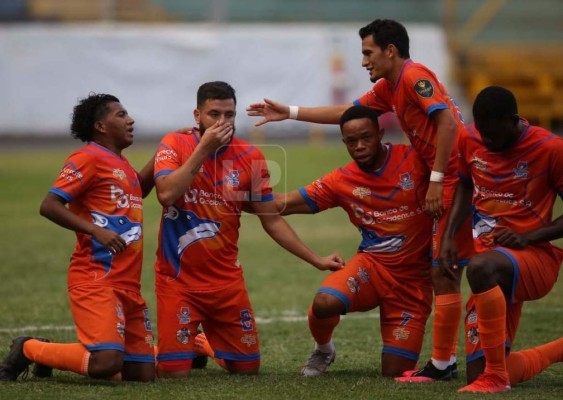 Video: Michael Osorio de la UPN anota el primer gol del Clausura 2021