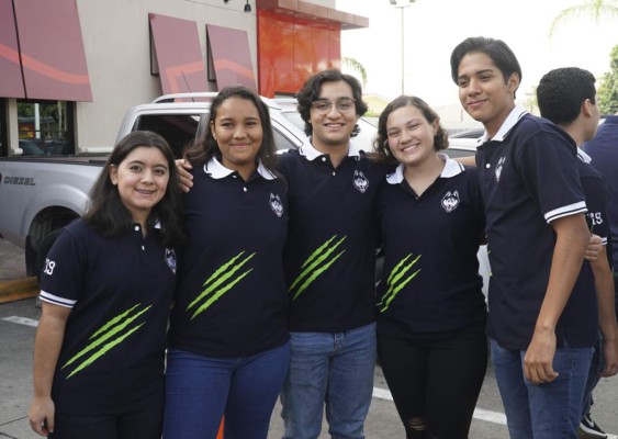 Entrada de la clase 2019 de la Santa María del Valle