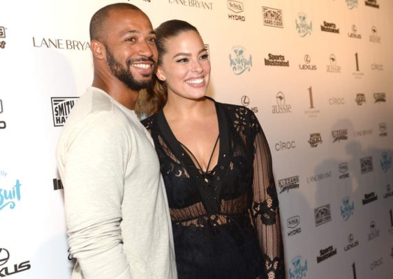 Ashley Graham esperó hasta el matrimonio para tener relaciones sexuales  