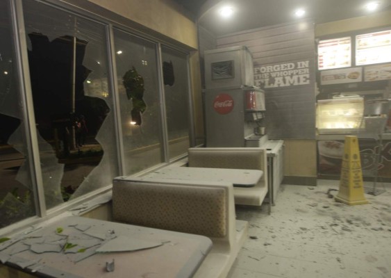Le prenden fuego a un restaurante en Tegucigalpa