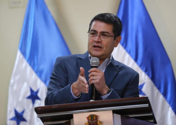 Juan Orlando Hernández: 'El país tiene que trabajar, seguir con el crecimiento económico'