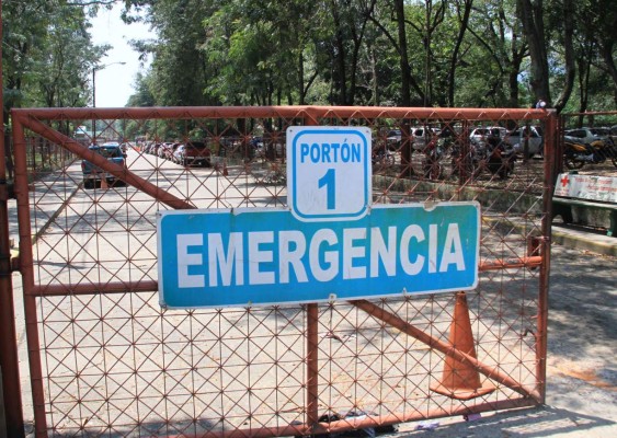 Vehículos entrarán a la Emergencia del Rivas por el portón 6