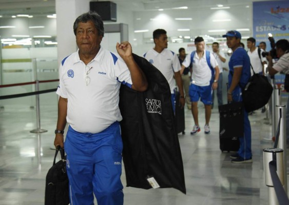 Selección salvadoreña arribó muda a Honduras