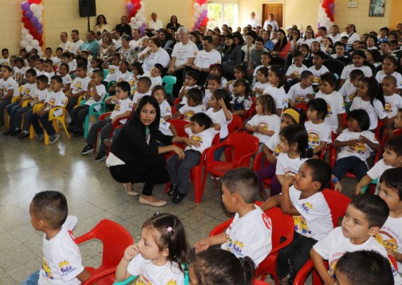 Apoyan con educación a hijos de empleados de maquila en Choloma
