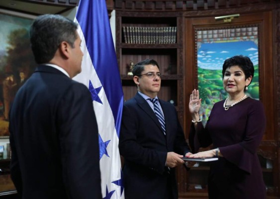 La designada presidencial María Antonia Rivera es la nueva encargada de la Secretaría de Desarrollo Económico