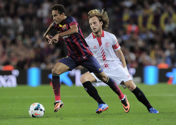 El Barça consigue una sufrida victoria en el tiempo de descuento