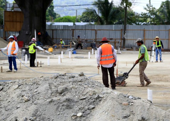Avanzan los trabajos en el mercado El Ceibón