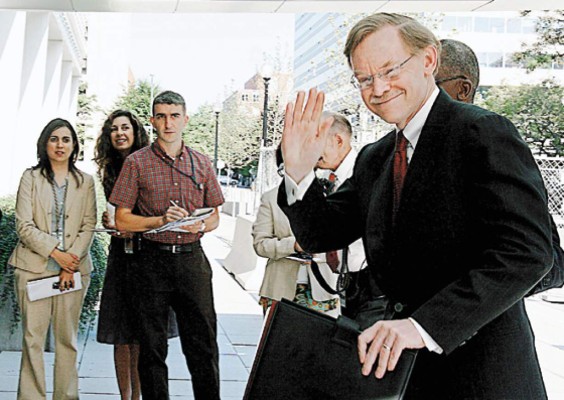 Robert Zoellick asume la presidencia del Banco Mundial