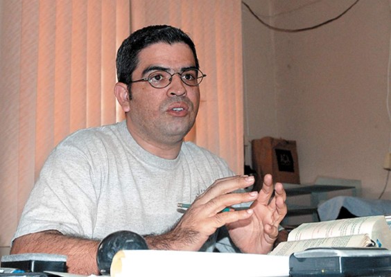 'Los poetas son la voz del pueblo”