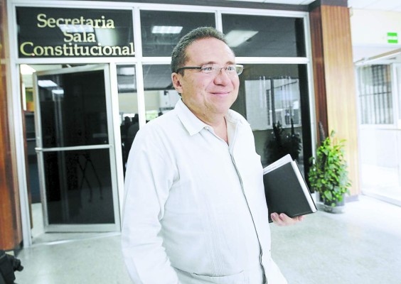 TSC: Manuel Zelaya, principal responsable del 'carretillazo”