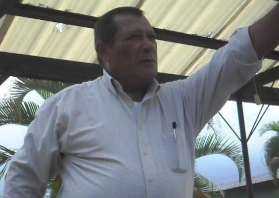 Encapuchado mata a director de juzgado municipal