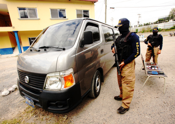 La Policía hondureña captura a tres mareros salvadoreños