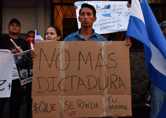 Gobierno libera a detenidos mientras avanza diálogo en Nicaragua