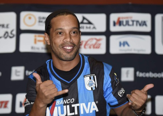 Ronaldinho: 'Me falta ganar un título en México, por eso vine'
