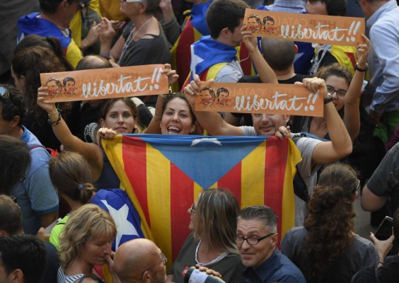 Comunidad internacional no acepta la independencia unilateral de Cataluña