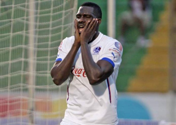 ¡Sorpresa! Javier Estupiñán regresa al Olimpia