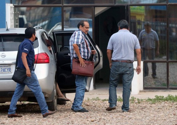 Detienen al director general de la aerolínea Lamia