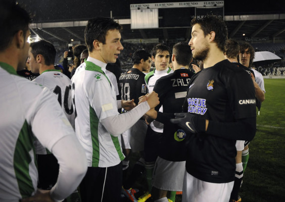 Jugadores del Racing de Santander se niegan a jugar un partido de Copa del Rey