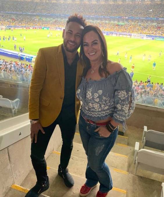 Nadine Gonçalves, madre de Neymar, todavía no se ha pronunciado tras salir huyendo por sufrir una agresión por parte de su novio.