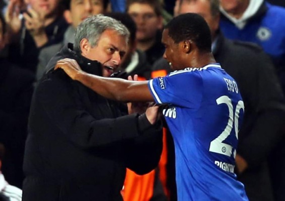 Eto'o llama 'tonto' a Mourinho