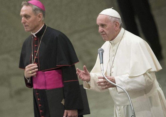 El Papa celebra acuerdo de paz entre el Gobierno colombiano y las FARC  