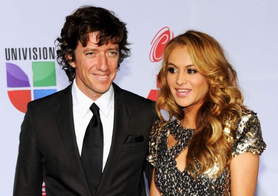 Colate sigue fastidiando a Paulina Rubio