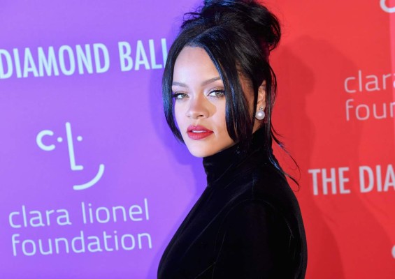 Las imágenes de Rihanna que levantan sospechas de embarazo