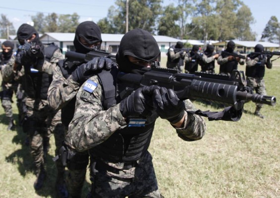 ”Colita” de reforma iguala cabildeos en torno a la Policía Militar