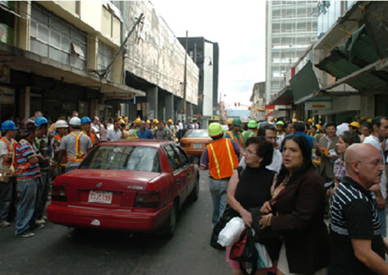 Al menos 4 víctimas del sismo en Costa Rica