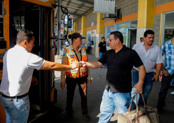 Las autoridades se presentaron en la Gran Central Metropolitana.