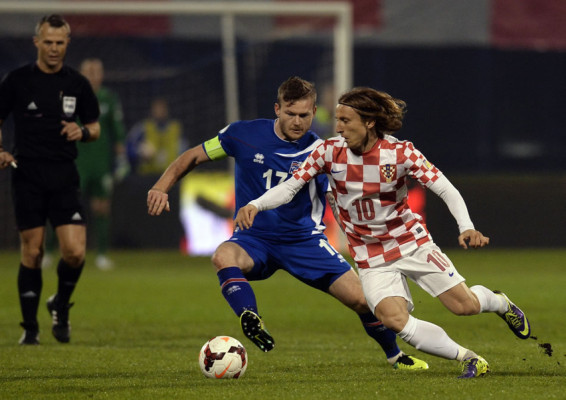 Croacia se asegura en Brasil ante una timorata Islandia