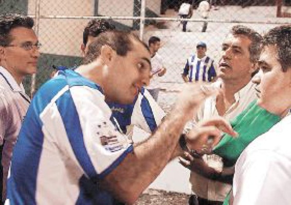 Citados dirigentes del Real España