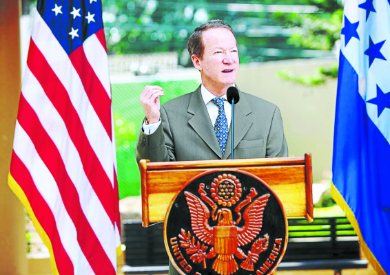 El 'zar antidrogas” de EUA viene a ratificar alianza con Honduras