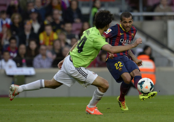 Un histórico Messi comanda al Barcelona antes del clásico