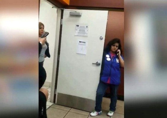 Niegan a hispanos usar el baño en una tienda de EEUU