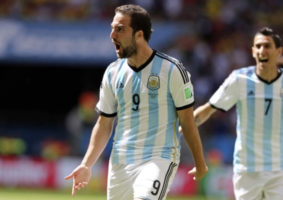 Higuaín, el poder de gol que alimentó el sueño argentino