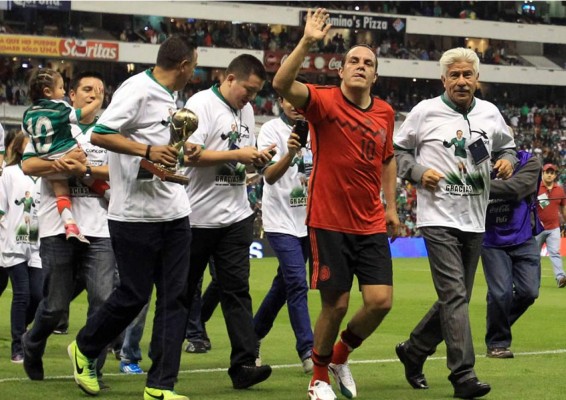 Cuauhtémoc Blanco se despide del Tri con grito '¡Viva México, cabro...!'