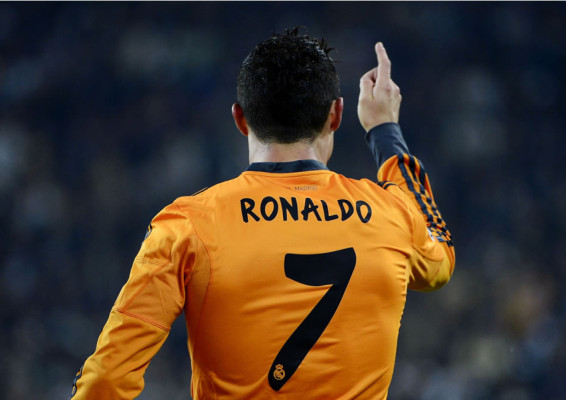 Cristiano iguala el récord de goles en una fase de grupos