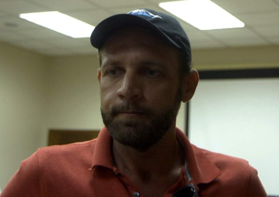 Empresarios y Portuaria acuerdan dragar muelle de La Ceiba