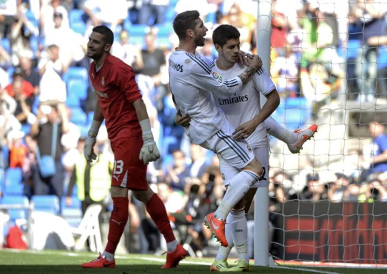 Real Madrid cierra la Liga con triunfo sobre Espanyol