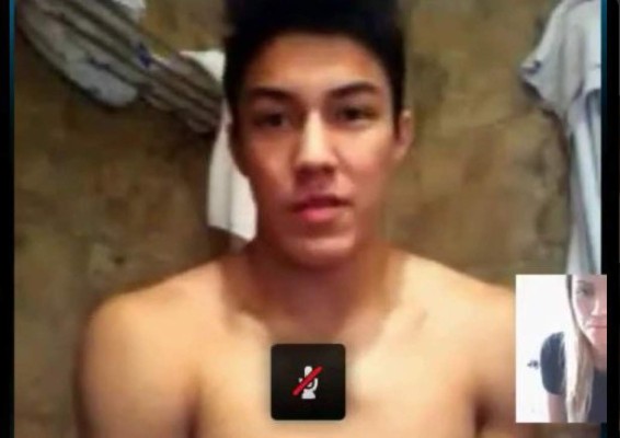 Gimnasta olímpico es 'cachado' sin ropa en un videochat con una compañera