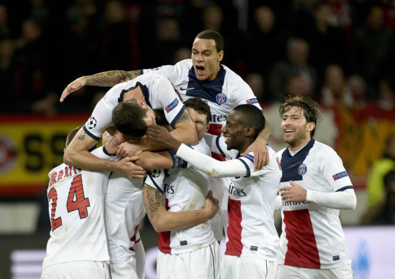 Ibrahimovic pone al PSG con un pie y medio en cuartos de final